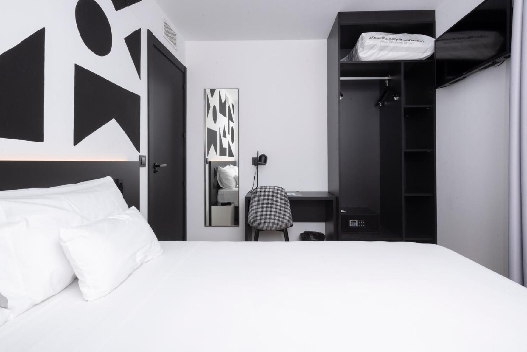 Sercotel Plana Suites Vall de Uxó 객실 사진